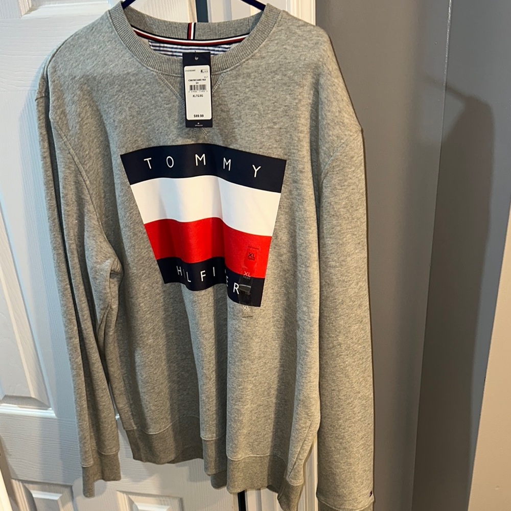 Tommy Hilfiger Gray and Red Crewneck Sweater